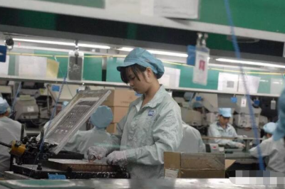 《從電子廠招聘信息看人生困境：熬過去就是轉(zhuǎn)機》