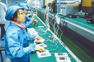 “我就靠這‘反常規(guī)’回答，通過(guò)電子廠招聘信息面試!”